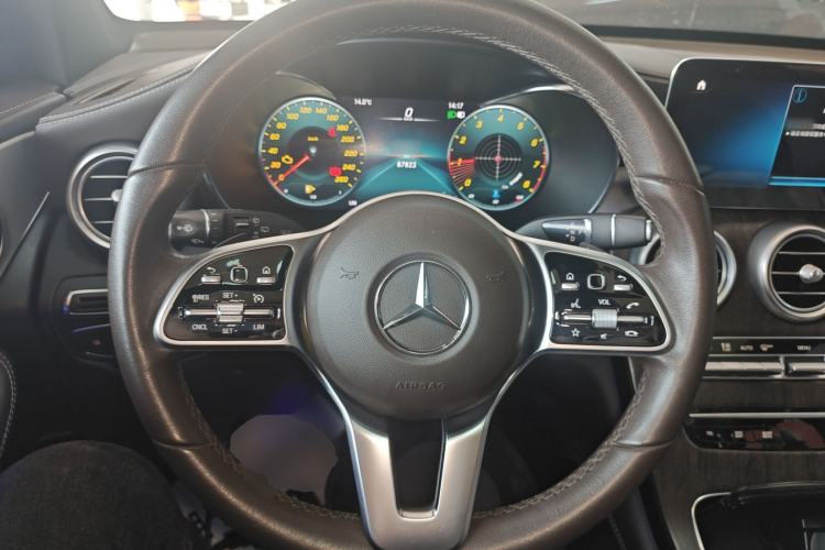 Used Mercedes-Benz GLC 2021 GLC 260 L 4MATIC Dynamic Edition Steering Wheel