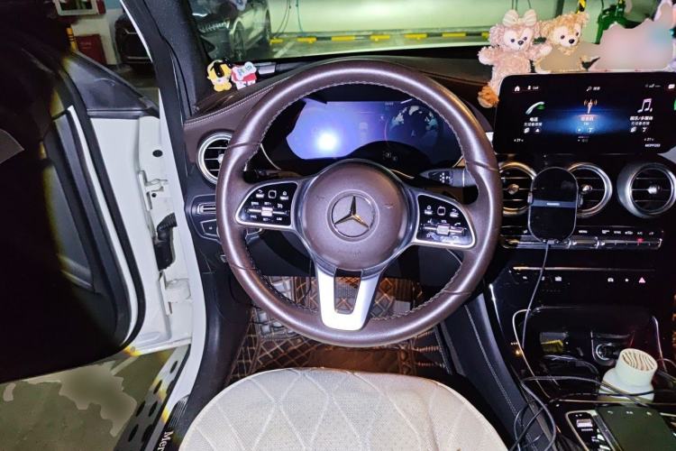 Used Mercedes-Benz GLC 2021 GLC 260 L 4MATIC Dynamic Edition Steering Wheel