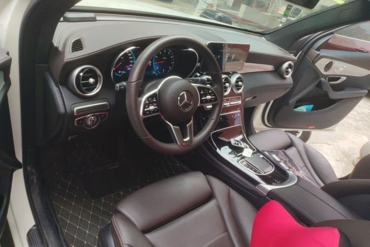Used Mercedes-Benz GLC 2021 GLC 260 L 4MATIC Dynamic Edition Steering Wheel