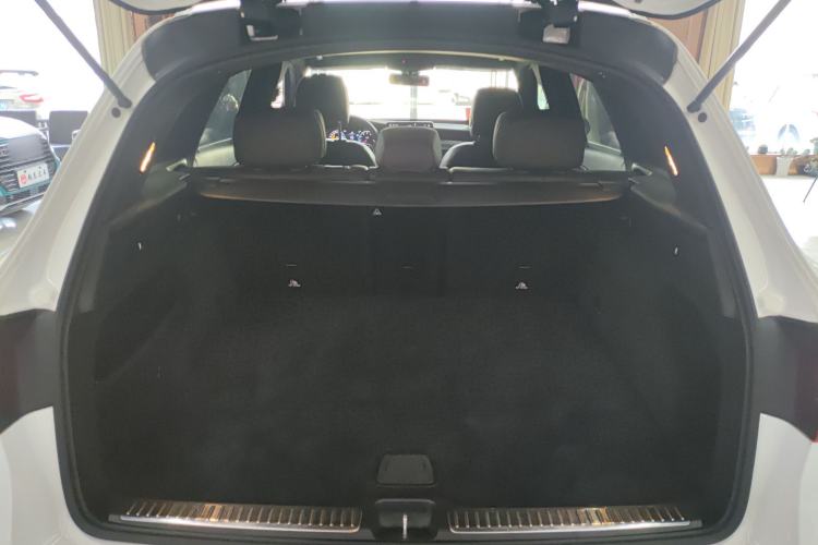 Used Mercedes-Benz GLC 2021 GLC 260 L 4MATIC Luxury Model Trunk
