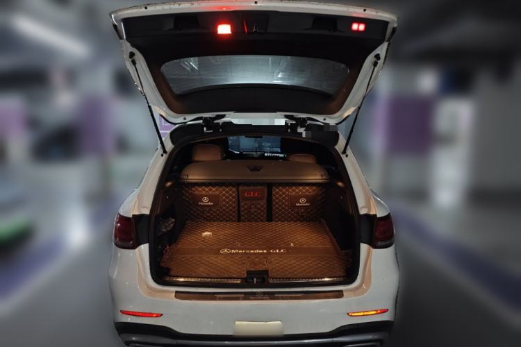 Used Mercedes-Benz GLC 2021 GLC 260 L 4MATIC Luxury Model Trunk