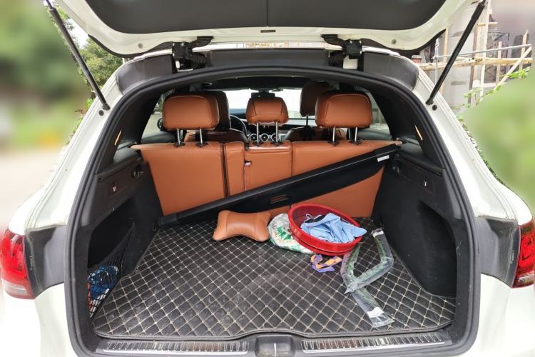Used Mercedes-Benz GLC 2021 GLC 260 L 4MATIC Luxury Model Trunk
