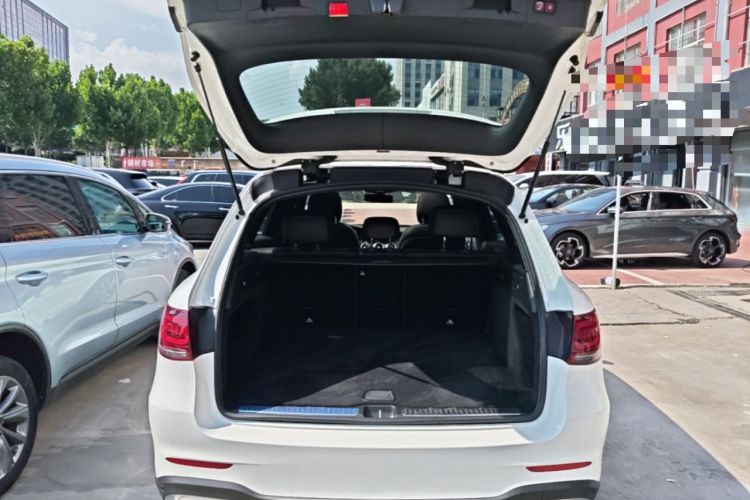 Used Mercedes-Benz GLC 2021 GLC 260 L 4MATIC Luxury Model Trunk