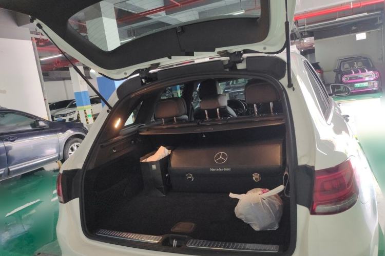 Used Mercedes-Benz GLC 2021 GLC 260 L 4MATIC Luxury Model Trunk