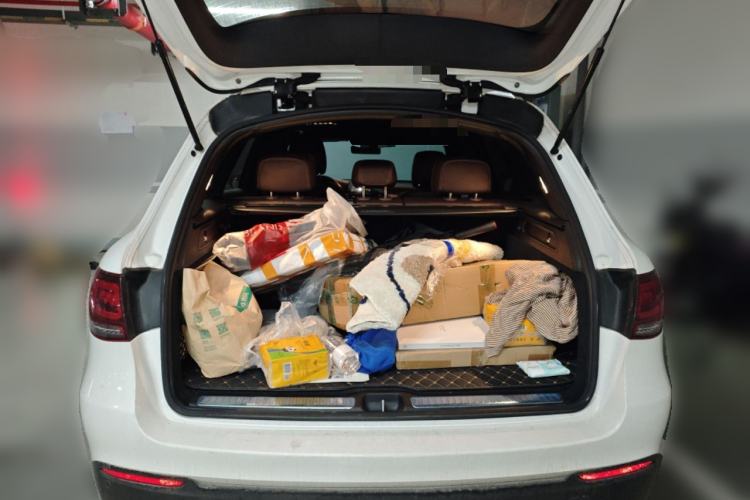 Used Mercedes-Benz GLC 2021 GLC 260 L 4MATIC Dynamic Edition Trunk
