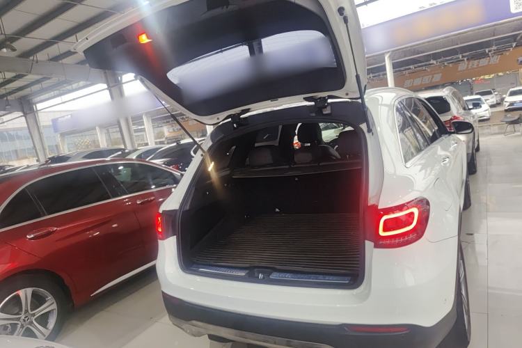Used Mercedes-Benz GLC 2021 GLC 260 L 4MATIC Dynamic Edition Trunk