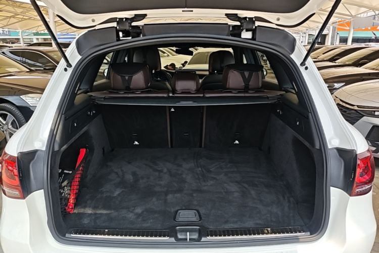 Used Mercedes-Benz GLC 2021 GLC 260 L 4MATIC Luxury Model Trunk