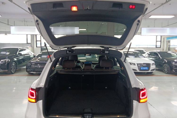 Used Mercedes-Benz GLC 2021 GLC 300 L 4MATIC Dynamic Model Trunk