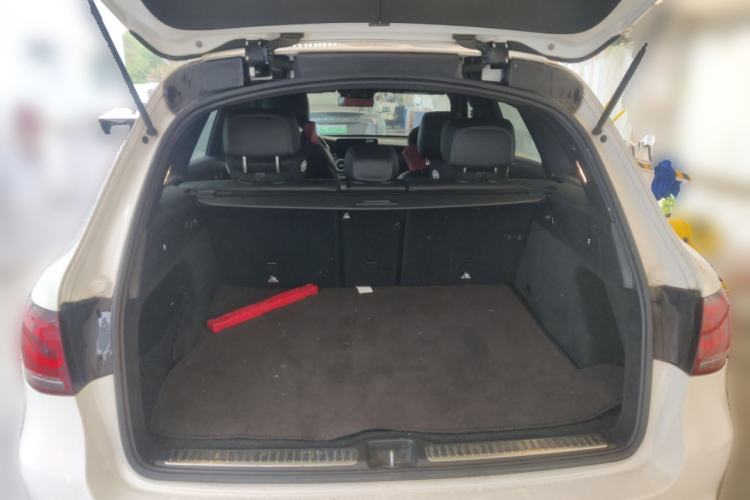 Used Mercedes-Benz GLC 2021 GLC 300 L 4MATIC Dynamic Model Trunk