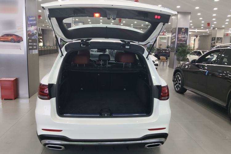 Used Mercedes-Benz GLC 2021 GLC 300 L 4MATIC Dynamic Model Trunk