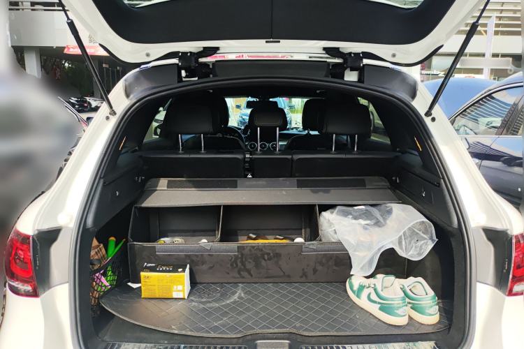 Used Mercedes-Benz GLC 2021 GLC 260 L 4MATIC Luxury Model Trunk