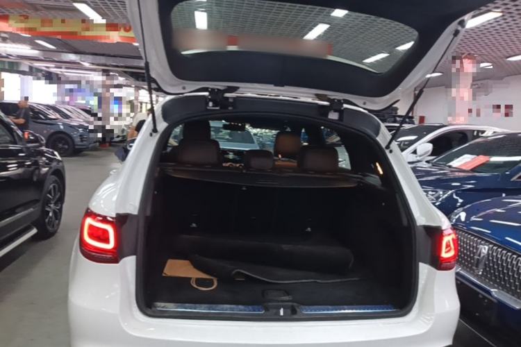 Used Mercedes-Benz GLC 2021 GLC 260 L 4MATIC Dynamic Edition Trunk