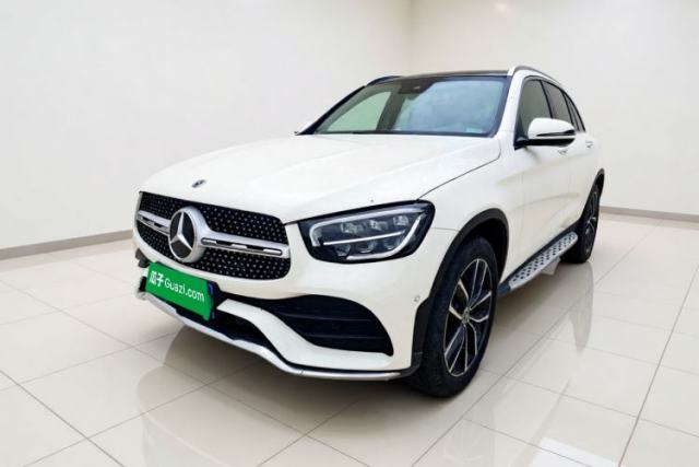 Ojetý Mercedes-Benz GLC 2021 GLC 300 L 4MATIC Dynamic Model