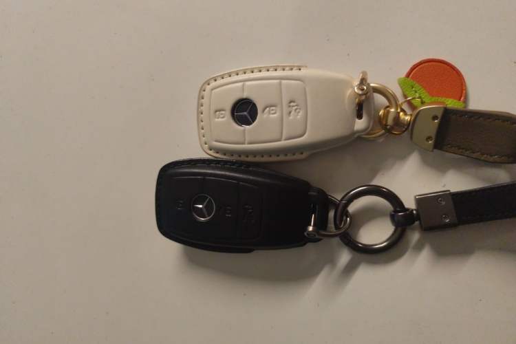 Used Mercedes-Benz GLC 2021 GLC 300 L 4MATIC Luxury Model Vehicle Key