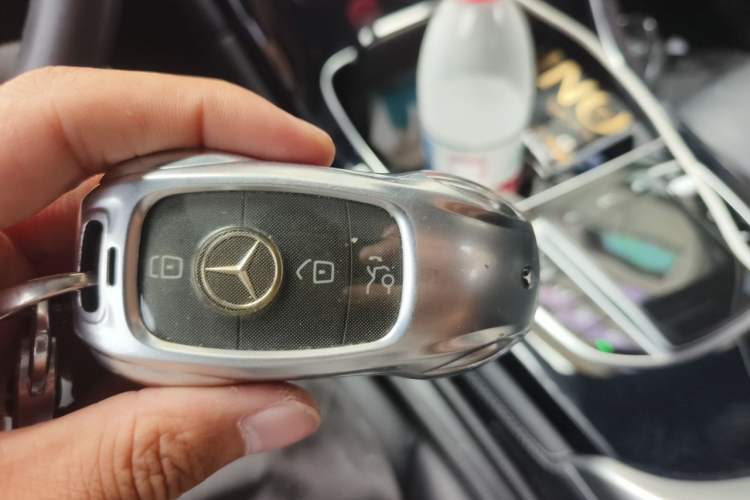 Used Mercedes-Benz GLC 2021 GLC 260 L 4MATIC Dynamic Edition Vehicle Key