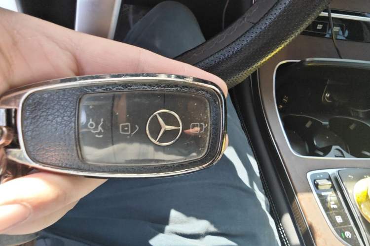 Used Mercedes-Benz GLC 2021 GLC 300 L 4MATIC Dynamic Model Vehicle Key