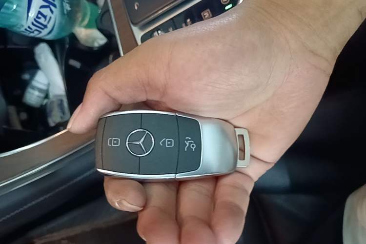 Used Mercedes-Benz GLC 2021 GLC 300 L 4MATIC Dynamic Model Vehicle Key