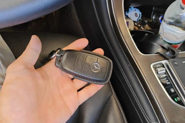Used Mercedes-Benz GLC 2021 GLC 260 L 4MATIC Luxury Model Vehicle Key