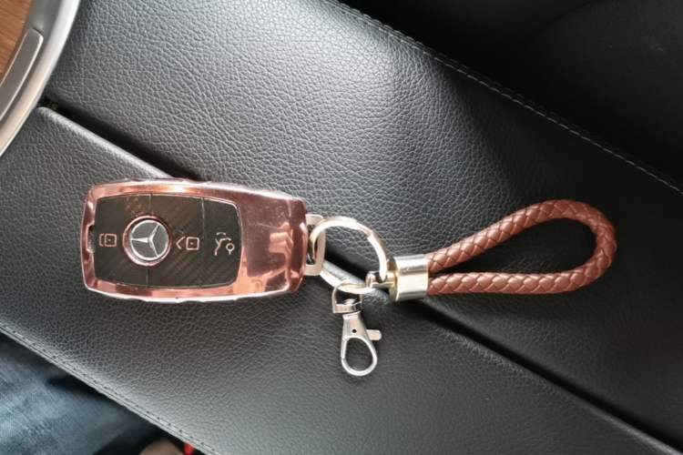 Used Mercedes-Benz GLC 2021 GLC 300 L 4MATIC Dynamic Model Vehicle Key