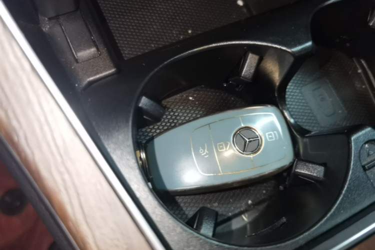 Used Mercedes-Benz GLC 2021 GLC 300 L 4MATIC Dynamic Model Vehicle Key