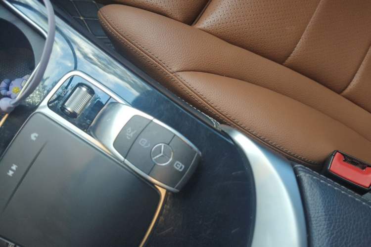 Used Mercedes-Benz GLC 2021 GLC 260 L 4MATIC Dynamic Edition Vehicle Key