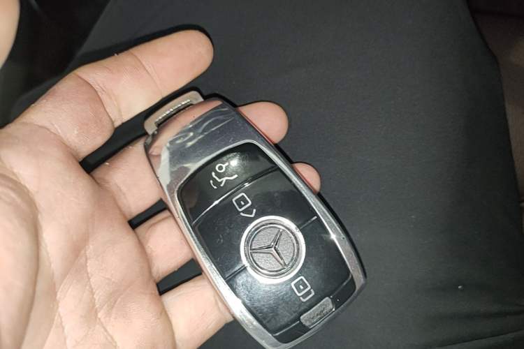 Used Mercedes-Benz GLC 2021 GLC 260 L 4MATIC Dynamic Edition Vehicle Key