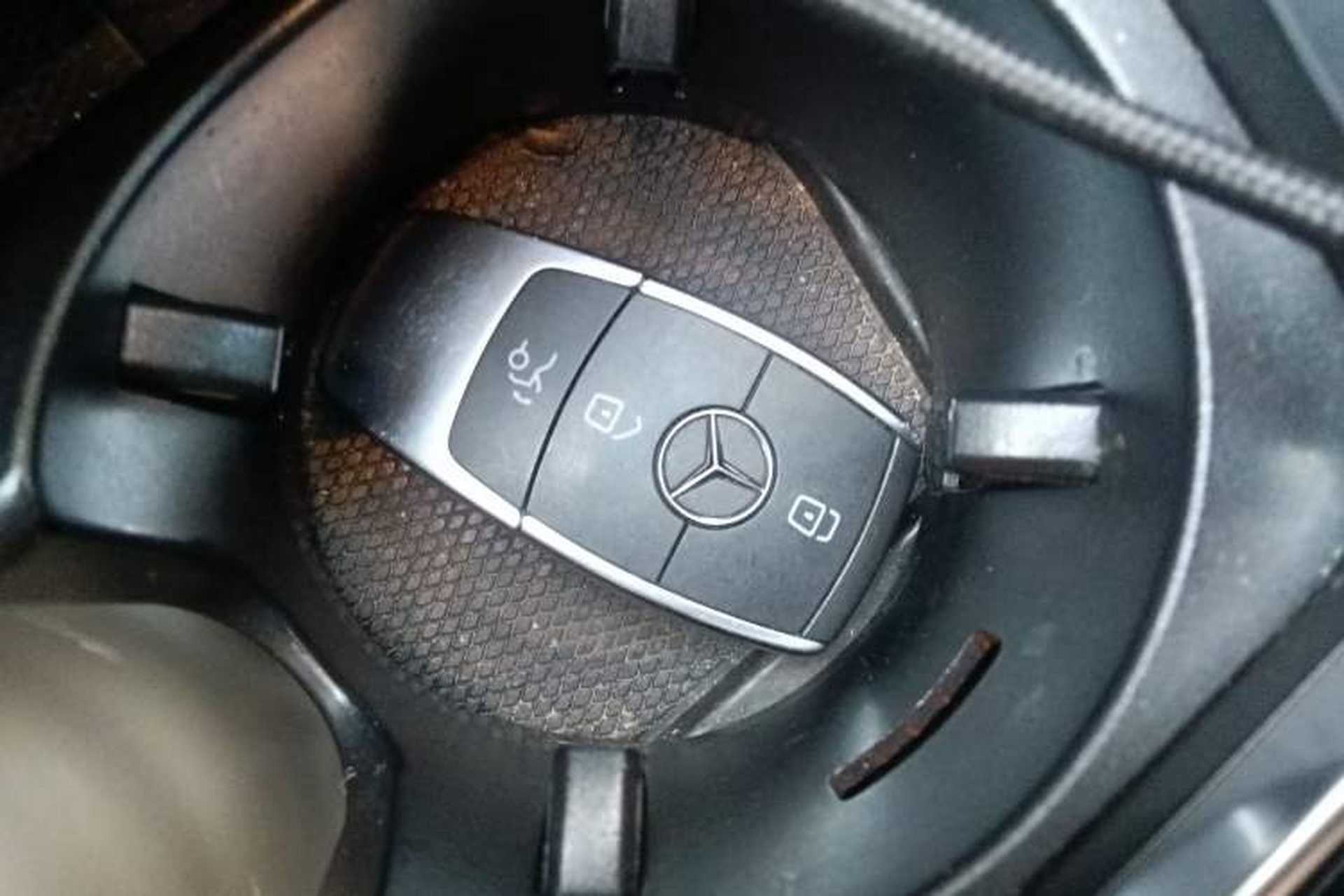 Used Mercedes-Benz GLC 2021 GLC 260 L 4MATIC Dynamic Edition Vehicle Key