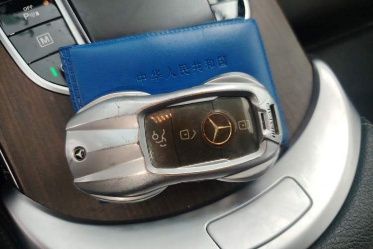 Used Mercedes-Benz GLC 2021 GLC 300 L 4MATIC Dynamic Model Vehicle Key