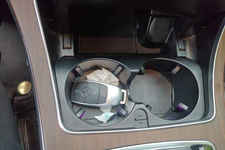 Used Mercedes-Benz GLC 2021 GLC 300 L 4MATIC Dynamic Model Vehicle Key
