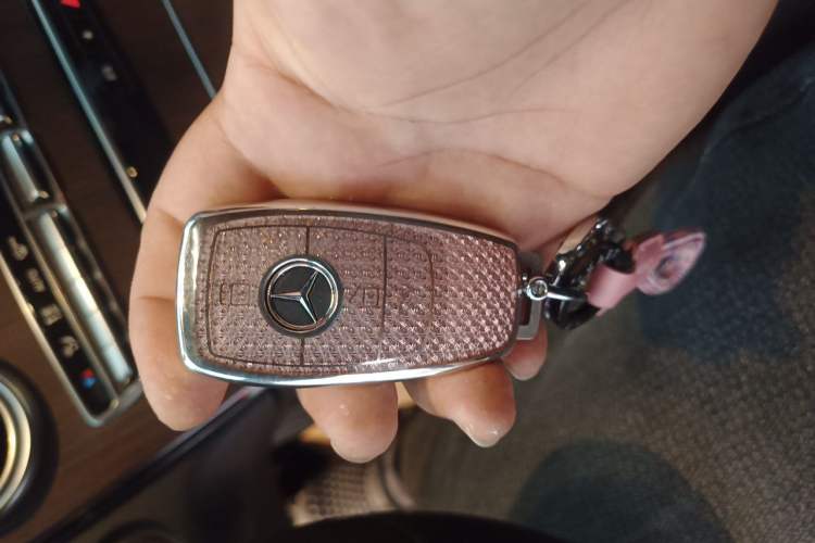Used Mercedes-Benz GLC 2021 GLC 300 L 4MATIC Dynamic Model Vehicle Key