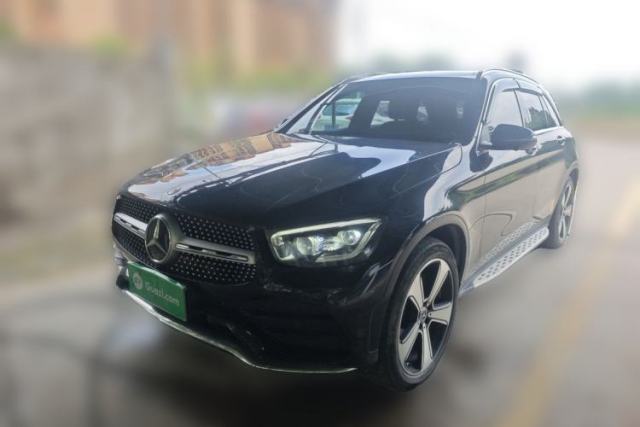 Ojetý Mercedes-Benz GLC 2022 Second Facelift GLC 300 L 4MATIC Luxury Edition