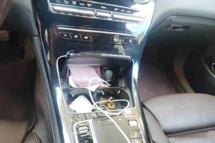 Used Mercedes-Benz GLC 2022 GLC 260 L 4MATIC Dynamic Edition Audio And AC Panel
