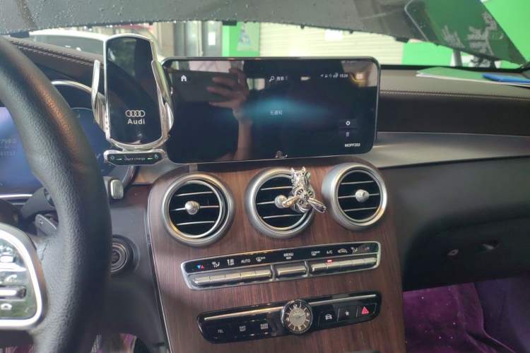 Used Mercedes-Benz GLC 2022 GLC 300 L 4MATIC Dynamic Model Audio And AC Panel