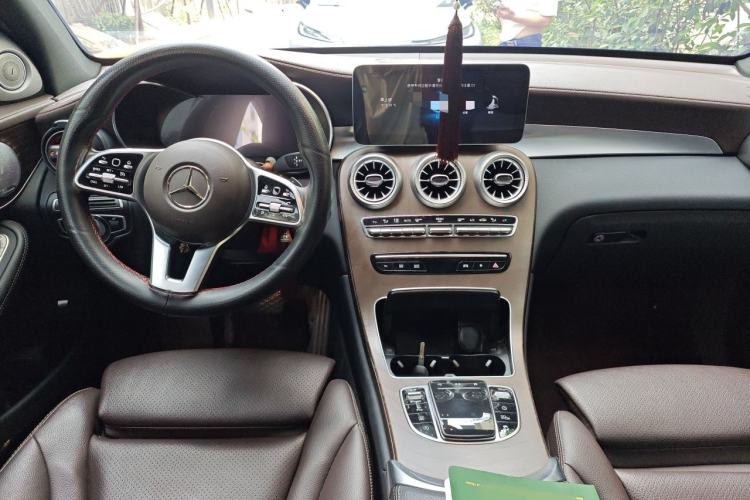 Used Mercedes-Benz GLC 2022 Refreshed GLC 300 L 4MATIC Dynamic Edition Prestige Version Center Console