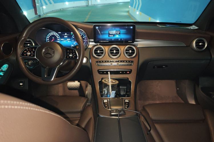 Used Mercedes-Benz GLC 2022 Refreshed GLC 300 L 4MATIC Dynamic Edition Prestige Version Center Console