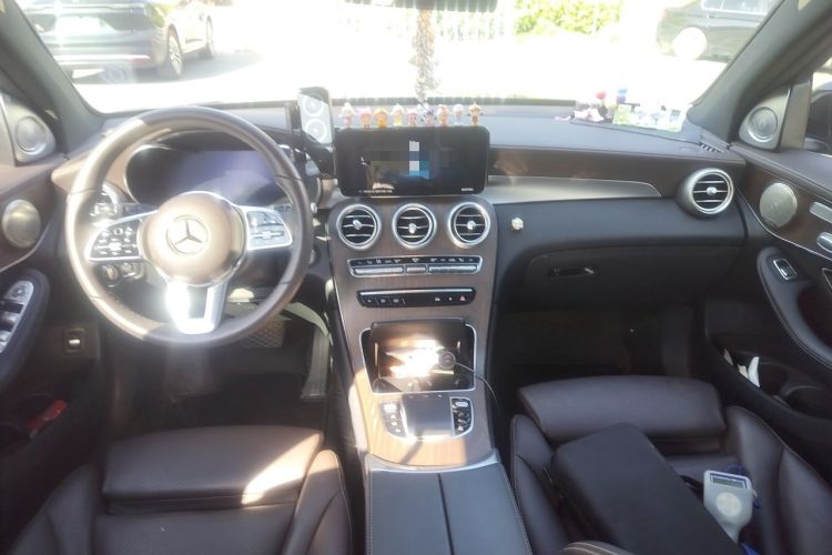 Used Mercedes-Benz GLC 2022 Refreshed GLC 300 L 4MATIC Dynamic Edition Prestige Version Center Console