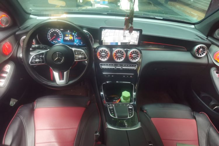 Used Mercedes-Benz GLC 2022 Facelifted GLC 260 L 4MATIC Dynamic Edition Center Console
