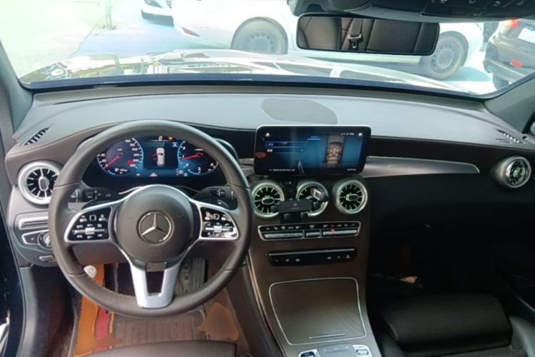 Used Mercedes-Benz GLC 2022 Refreshed GLC 300 L 4MATIC Dynamic Edition Prestige Version Center Console