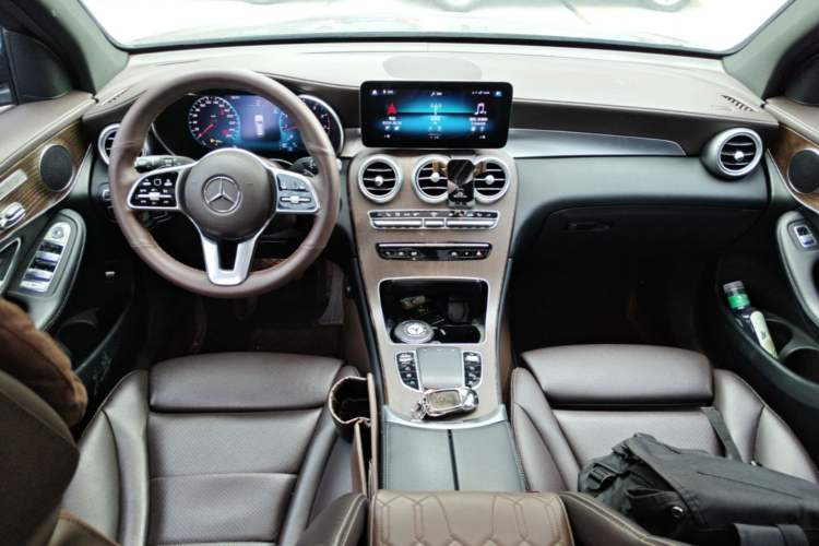 Used Mercedes-Benz GLC 2022 Refreshed GLC 300 L 4MATIC Dynamic Edition Prestige Version Center Console