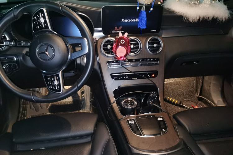 Used Mercedes-Benz GLC 2022 Refreshed GLC 300 L 4MATIC Dynamic Edition Prestige Version Center Console