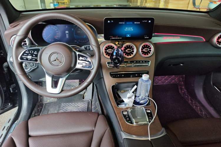 Used Mercedes-Benz GLC 2022 Refreshed GLC 300 L 4MATIC Dynamic Edition Prestige Version Center Console