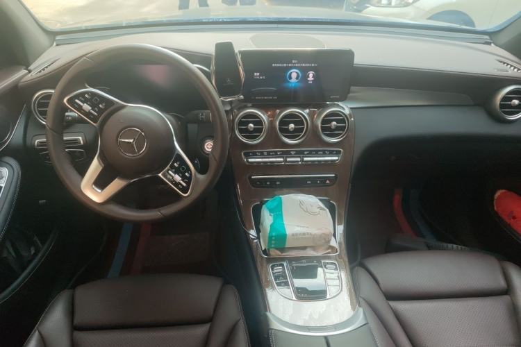 Used Mercedes-Benz GLC 2022 Refreshed GLC 300 L 4MATIC Dynamic Edition Prestige Version Center Console