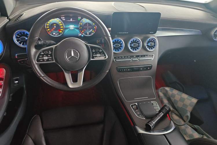 Used Mercedes-Benz GLC 2022 Refreshed GLC 300 L 4MATIC Dynamic Edition Prestige Version Center Console