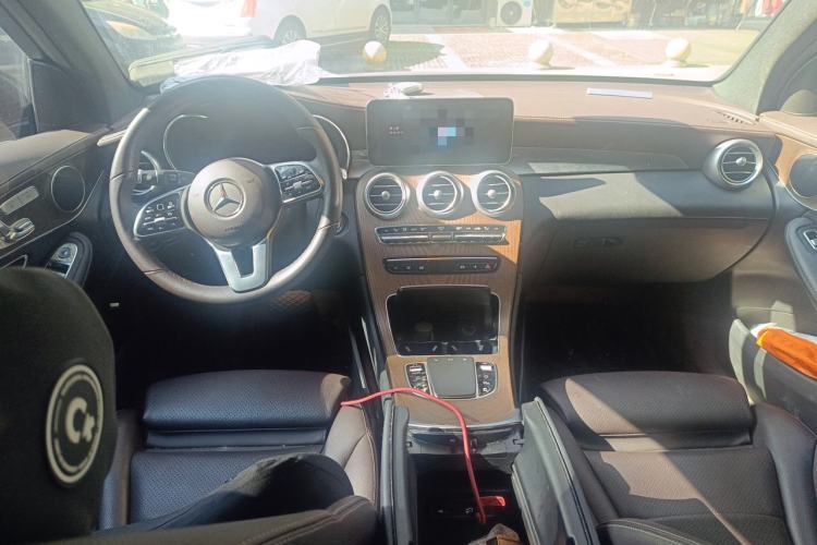 Used Mercedes-Benz GLC 2022 Refreshed GLC 300 L 4MATIC Dynamic Edition Prestige Version Center Console