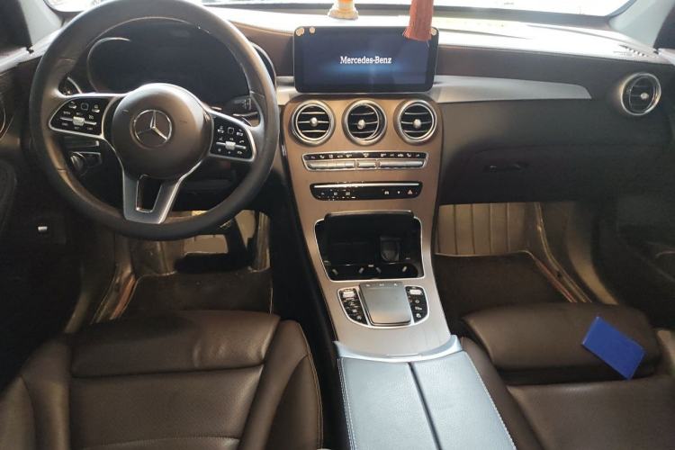 Used Mercedes-Benz GLC 2022 Refreshed GLC 300 L 4MATIC Dynamic Edition Prestige Version Center Console