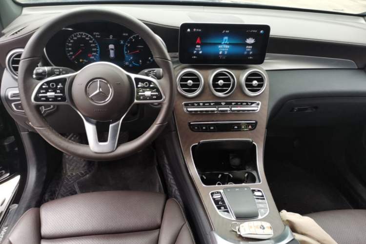 Used Mercedes-Benz GLC 2022 Refreshed GLC 300 L 4MATIC Dynamic Edition Prestige Version Center Console