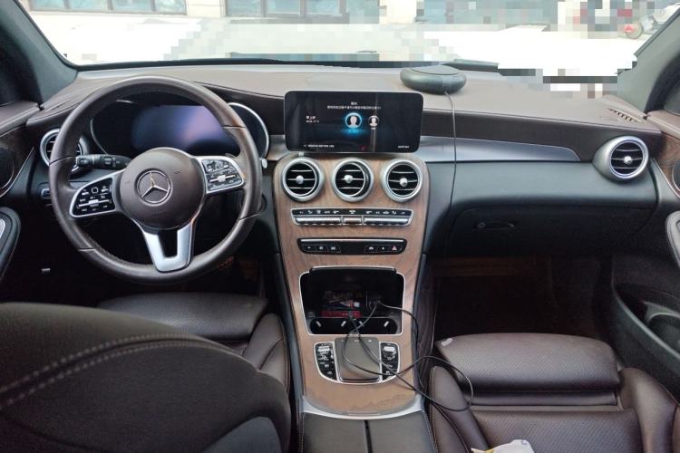 Used Mercedes-Benz GLC 2022 Refreshed GLC 300 L 4MATIC Dynamic Edition Prestige Version Center Console