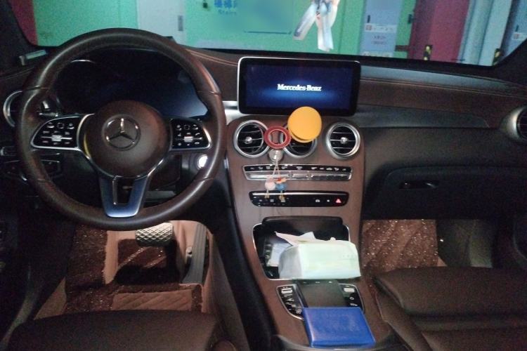 Used Mercedes-Benz GLC 2022 Refreshed GLC 300 L 4MATIC Dynamic Edition Prestige Version Center Console