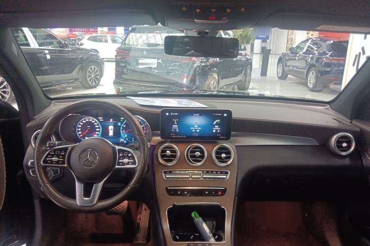 Used Mercedes-Benz GLC 2022 Refreshed GLC 300 L 4MATIC Dynamic Edition Prestige Version Center Console