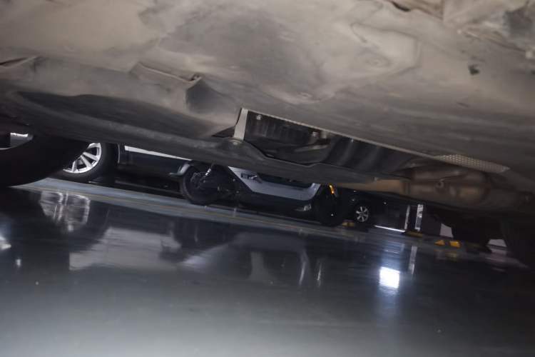 Used Mercedes-Benz GLC 2022 Facelift GLC 260 L 4MATIC Luxury Edition Chassis Front Left